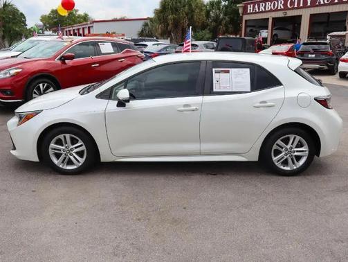 Blizzard Pearl 2020 Toyota Corolla SE