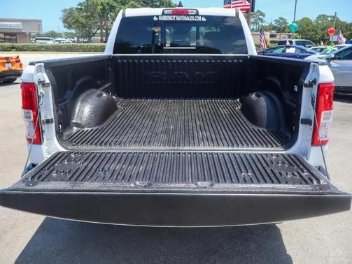 BRIGHT WHITE CLEAR COAT 2023 RAM 1500 Big Horn/Lone Star