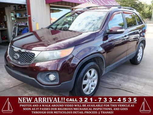 2011 Kia Sorento LX