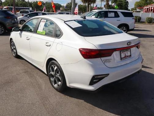 Snow White Pearl 2021 Kia Forte LXS