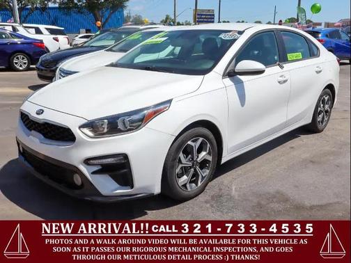 Snow White Pearl 2021 Kia Forte LXS
