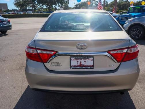 2015 Toyota Camry LE