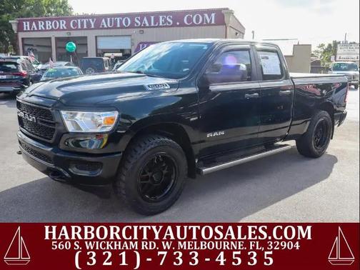 Black Forest Green Pearlcoat 2019 RAM 1500 Tradesman