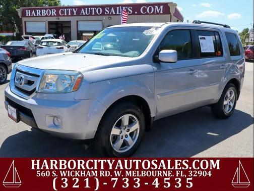 Alabaster Silver Metallic 2011 Honda Pilot EX