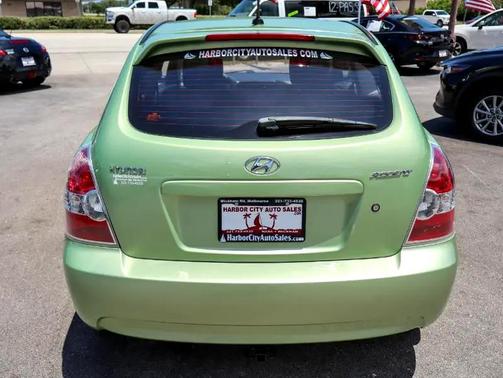 2010 Hyundai Accent GS