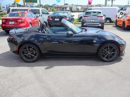 Jet Black Mica 2016 Mazda MX-5 Miata Club