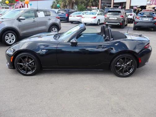 Jet Black Mica 2016 Mazda MX-5 Miata Club