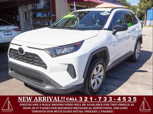 2021 Toyota RAV4 LE