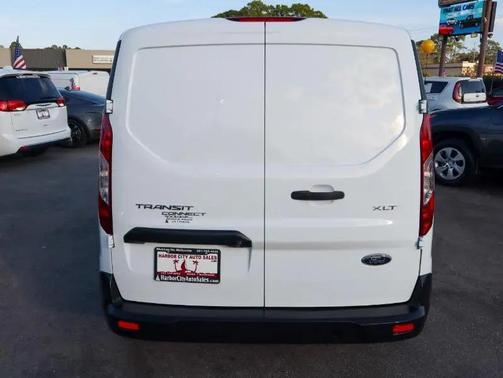 2022 Ford Transit Connect XLT