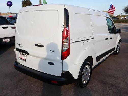2022 Ford Transit Connect XLT
