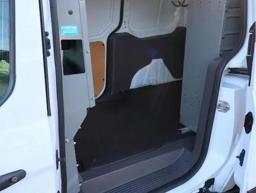 2022 Ford Transit Connect XLT