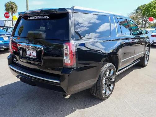 2020 GMC Yukon XL Denali