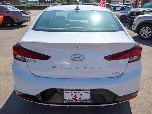Quartz White Pearl 2020 Hyundai ELANTRA Limited