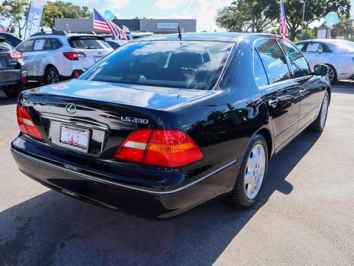 2003 Lexus LS 430 Base