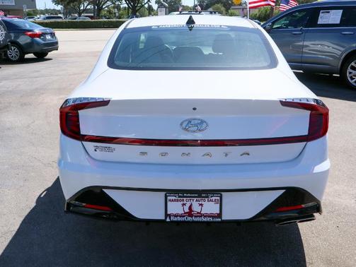 2021 Hyundai SONATA SEL