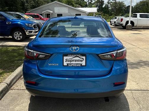 2019 Toyota Yaris Sedan LE