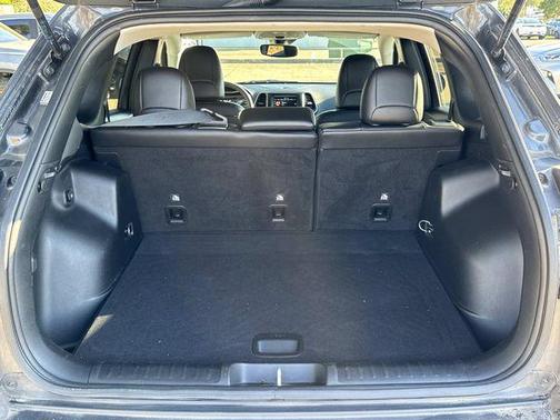 2021 Jeep Cherokee Altitude