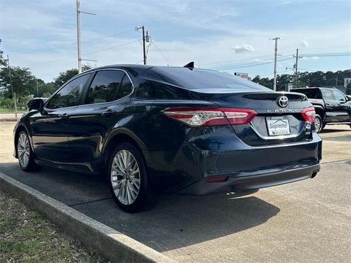 2020 Toyota Camry XLE