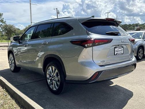 2024 Toyota Highlander Limited