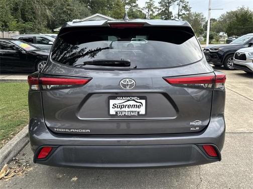 2022 Toyota Highlander XLE