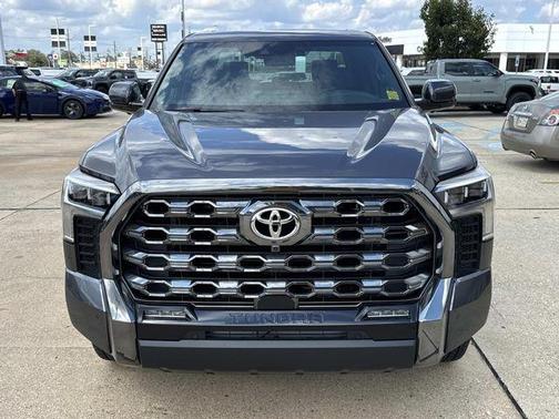 2026 Toyota Tundra Hybrid Platinum
