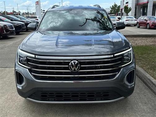 2024 Volkswagen Atlas 2.0T SE w/Technology 4MOTION