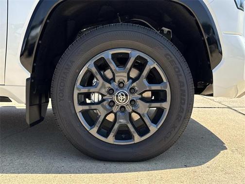 2026 Toyota Tundra Hybrid Platinum