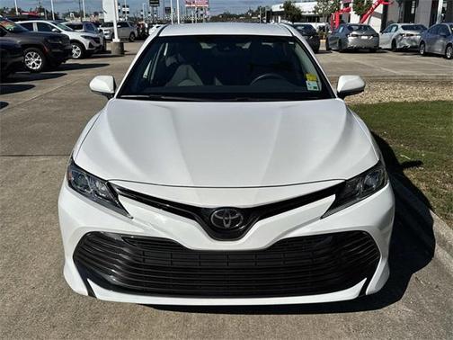 2019 Toyota Camry LE