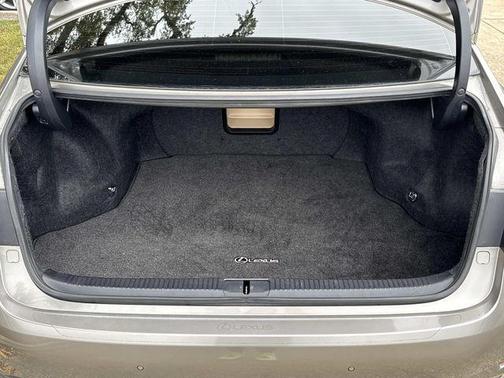 2016 Lexus ES 350 Base