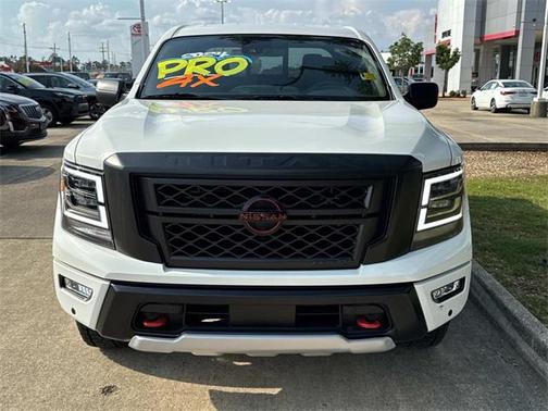 2024 Nissan Titan PRO-4X