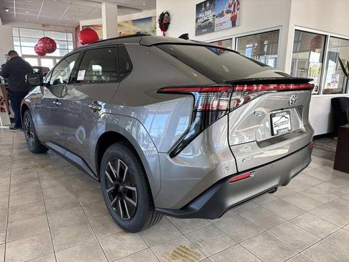 2026 Toyota bZ XLE Plus