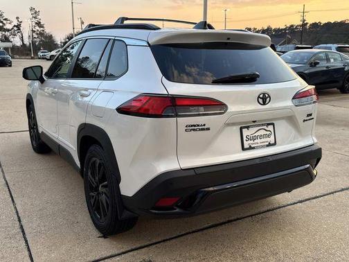 2026 Toyota Corolla Hybrid SE