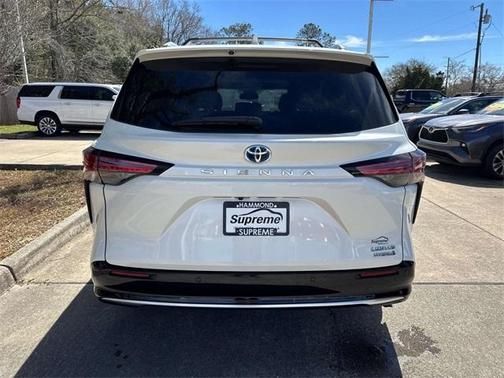2021 Toyota Sienna