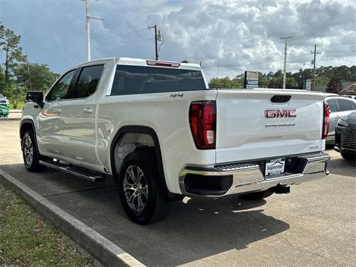 2024 GMC Sierra 1500 SLE
