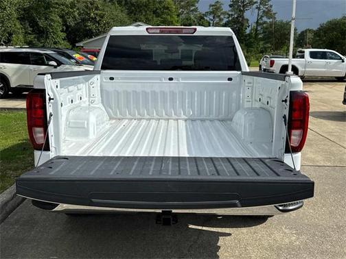 2024 GMC Sierra 1500 SLE