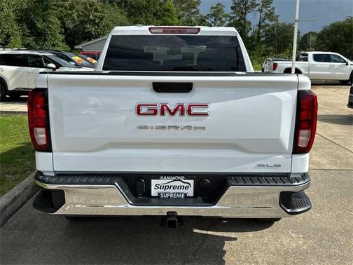 2024 GMC Sierra 1500 SLE