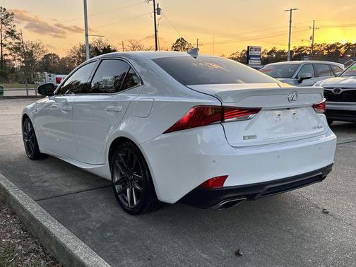 2019 Lexus IS 300 Base