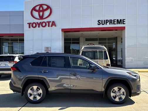 2025 Toyota RAV4 Hybrid LE