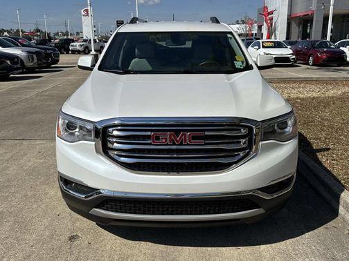 White Frost Tricoat 2018 GMC Acadia SLT-1