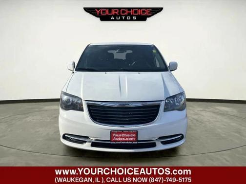 Bright White Clearcoat 2016 Chrysler Town & Country 4dr Wgn S