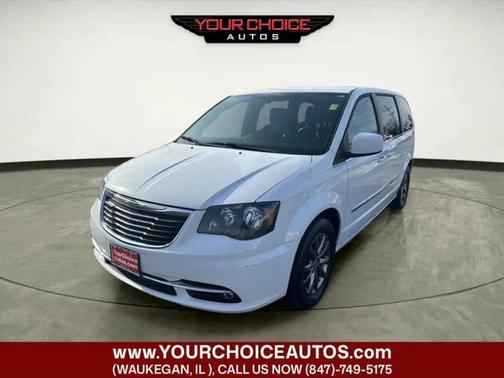 Bright White Clearcoat 2016 Chrysler Town & Country 4dr Wgn S