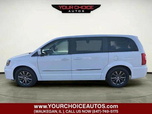 Bright White Clearcoat 2016 Chrysler Town & Country 4dr Wgn S