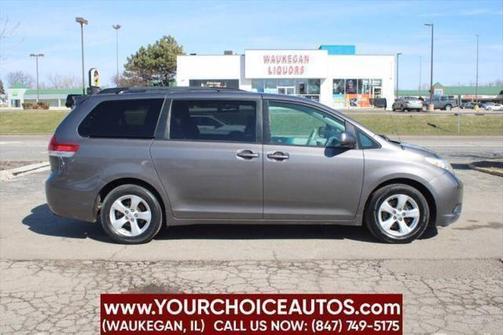 2012 Toyota Sienna LE