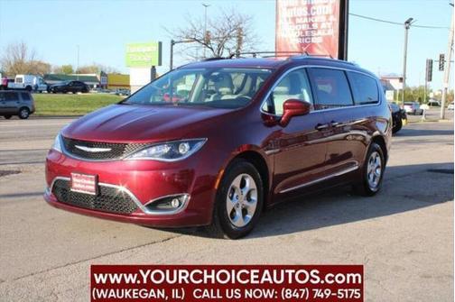 2017 Chrysler Pacifica Touring-L