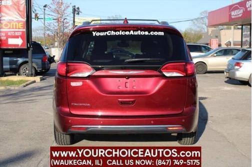 2017 Chrysler Pacifica Touring-L