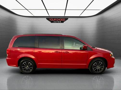 2016 Dodge Grand Caravan R/T