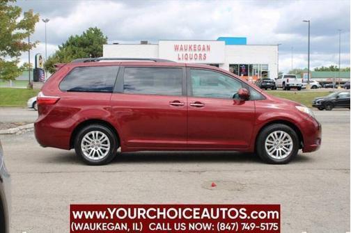 2017 Toyota Sienna XLE Premium