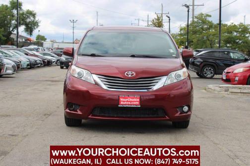 2017 Toyota Sienna XLE Premium