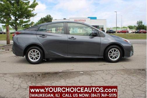 2017 Toyota Prius Two