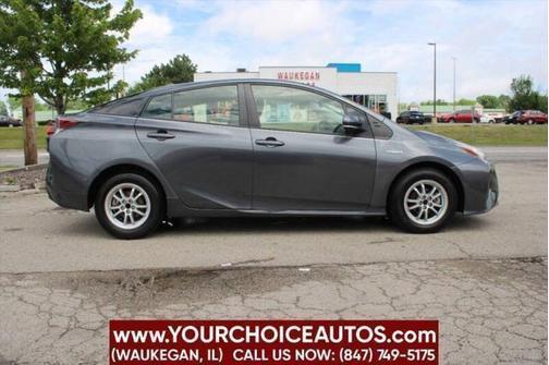 2017 Toyota Prius Two